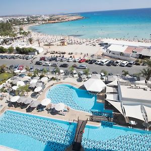 Vassos Nissi Plage Hotel&Spa